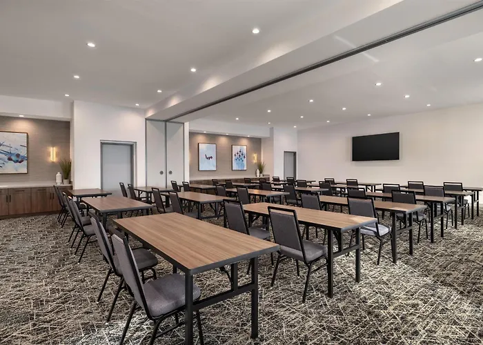 Home2 By Hilton Worth Worth 3* Fort Worth