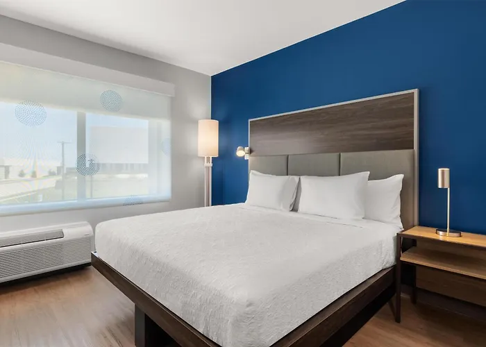 Home2 By Hilton Worth Worth 3*