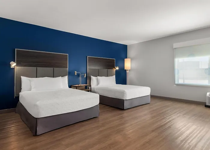 Home2 By Hilton Worth Worth 3*